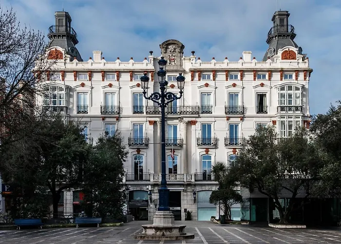 Soho Boutique Palacio De PomboHotel Rural